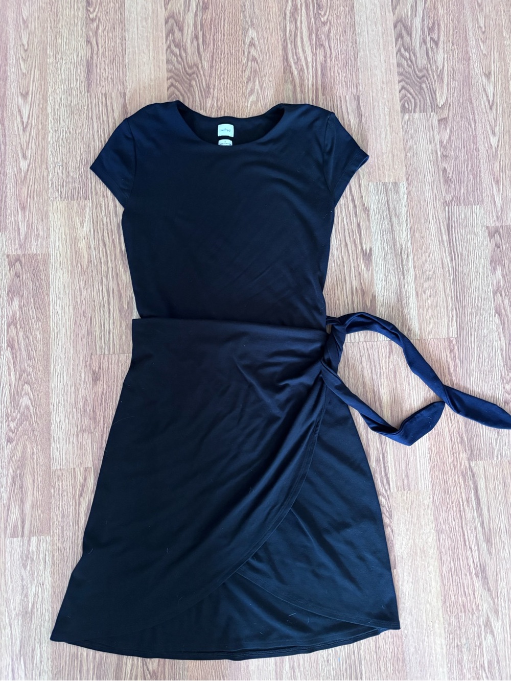 Wilfred Black Wrap Tie Short-Sleeve Dress